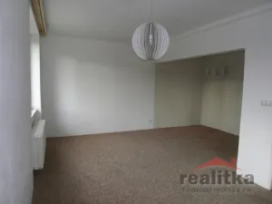 Pronájem bytu 2+1, Opava - Město, Praskova, 80 m2