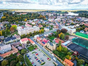 Prodej činžovního domu, Chlumec nad Cidlinou - Chlumec nad Cidlinou I, Klicperovo náměstí, 700 m2