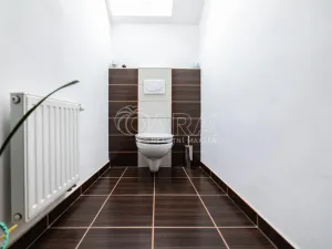 Prodej bytu 5+kk, Holubice, Za Dvorem, 117 m2