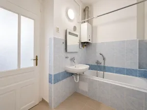 Pronájem bytu 2+kk, Praha - Vinohrady, Lužická, 53 m2