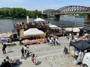 Pronájem bytu 1+kk, Praha - Nové Město, Na výtoni, 36 m2