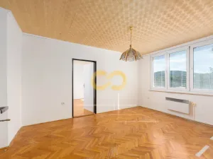 Prodej bytu 2+1, Husinec, Kostnická, 47 m2