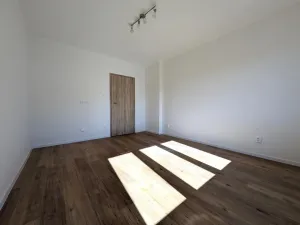 Pronájem bytu 3+1, Jarpice, 85 m2