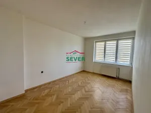 Prodej bytu 2+1, Krupka, Sídliště, 53 m2