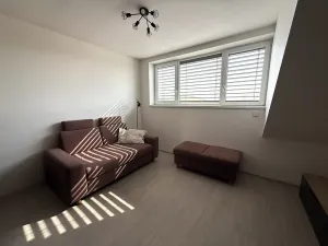 Pronájem bytu 2+kk, Brno, Porhajmova, 55 m2