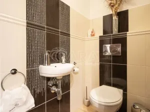 Prodej bytu 1+kk, Praha - Prosek, Veltruská, 22 m2