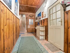 Prodej rodinného domu, Boží Dar, 180 m2
