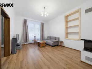 Prodej ubytování, Karlovy Vary, Raisova, 80 m2