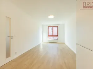 Prodej bytu 2+kk, Praha, Jaroslava Foglara, 42 m2