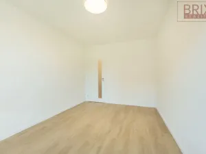 Prodej bytu 2+kk, Praha, Jaroslava Foglara, 42 m2