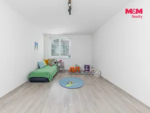 Prodej bytu 3+1, Břeclav, Kpt. Jaroše, 93 m2