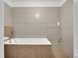 Prodej bytu 2+kk, České Budějovice - České Budějovice 3, K. Šatala, 62 m2