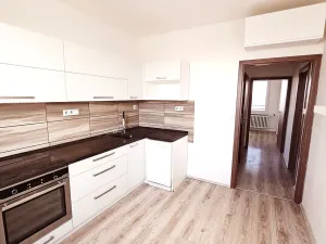 Pronájem bytu 3+1, Hodonín, Slunečná, 64 m2