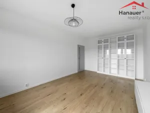Prodej bytu 2+1, Ústí nad Labem - Severní Terasa, Rabasova, 62 m2