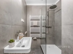 Pronájem kanceláře, Praha - Nusle, Sezimova, 50 m2