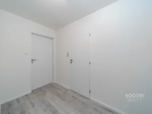 Prodej bytu 1+kk, Praha - Vysočany, Poděbradská, 32 m2