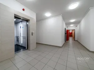 Prodej bytu 1+kk, Praha - Vysočany, Poděbradská, 32 m2