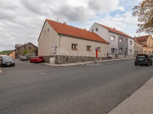 Prodej obchodního prostoru, Kladno - Švermov, Sportovní, 180 m2