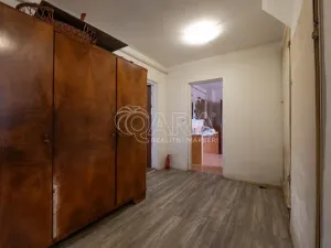 Prodej obchodního prostoru, Kladno - Švermov, Sportovní, 180 m2