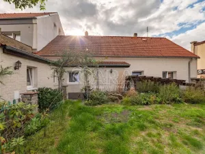 Prodej obchodního prostoru, Kladno - Švermov, Sportovní, 180 m2