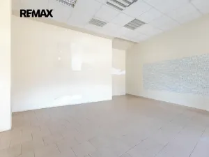Pronájem obchodního prostoru, Praha - Stodůlky, Bronzová, 42 m2