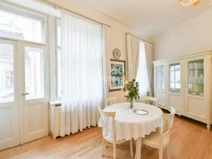 Pronájem bytu 3+kk, Praha - Nové Město, Truhlářská, 122 m2