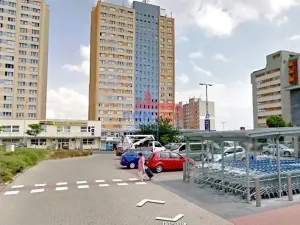 Prodej bytu 1+kk, Praha - Háje, Hlavatého, 27 m2