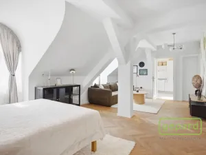 Prodej bytu 1+1, Praha, Čestmírova, 48 m2