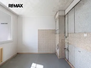 Prodej bytu 3+1, Praha - Střížkov, Jablonecká, 74 m2