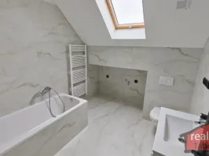 Prodej bytu 2+kk, Nupaky, Nupacká, 82 m2