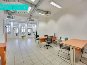 Pronájem obchodního prostoru, Olomouc, Horní náměstí, 300 m2