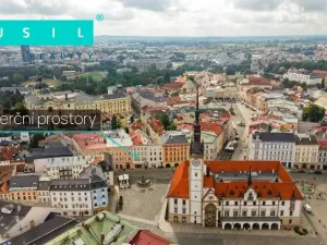 Pronájem obchodního prostoru, Olomouc, Horní náměstí, 300 m2