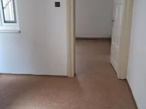 Pronájem skladu, Kladno, Žižkova, 300 m2