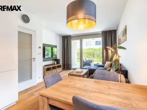 Prodej bytu 2+kk, Praha - Jinonice, Kačírkova, 60 m2