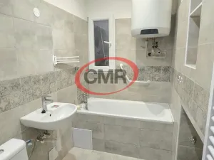 Pronájem bytu 2+kk, Praha, Sudoměřská, 43 m2