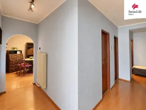 Prodej bytu 2+1, Karlovy Vary - Dvory, K. Kučery, 72 m2