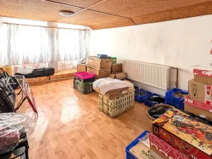 Prodej rodinného domu, Dobřenice, 216 m2