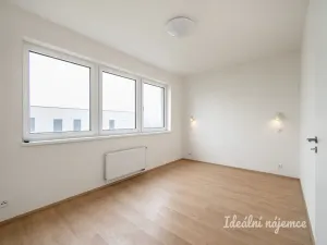 Pronájem bytu 4+kk, Praha - Ďáblice, U spojů, 107 m2