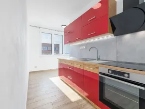 Prodej bytu 2+1, Veselí nad Lužnicí, Pod Markem, 56 m2