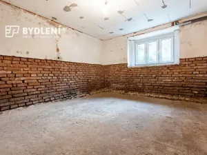 Prodej vícegeneračního domu, Novosedlice, Husova, 360 m2