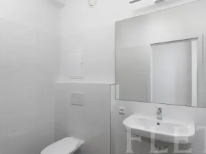 Pronájem bytu 1+kk, Praha - Jinonice, Peroutkova, 26 m2