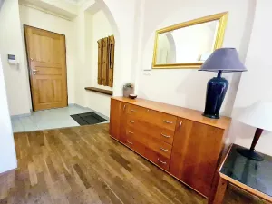 Pronájem bytu 2+kk, Praha - Nové Město, Ve Smečkách, 72 m2