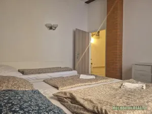 Pronájem bytu 3+kk, Praha - Karlín, Křižíkova, 120 m2