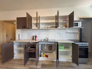 Pronájem bytu 1+kk, Pardubice, Chrudimská, 35 m2