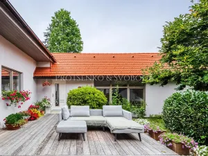 Prodej vícegeneračního domu, Pavlov, 354 m2