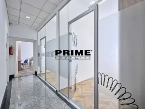 Pronájem kanceláře, Praha - Nové Město, Soukenická, 212 m2
