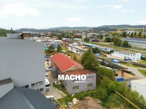 Pronájem skladu, Králův Dvůr, Tovární, 400 m2