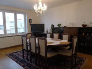 Pronájem bytu 2+kk, Praha - Vršovice, V olšinách, 55 m2