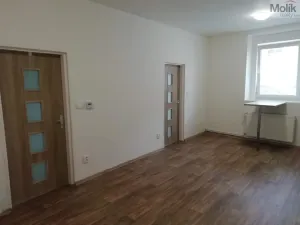 Pronájem bytu 3+kk, Cítoliby, V Poustkách, 65 m2