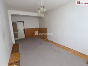 Prodej bytu 2+1, Mariánské Lázně - Úšovice, Skalníkova, 61 m2